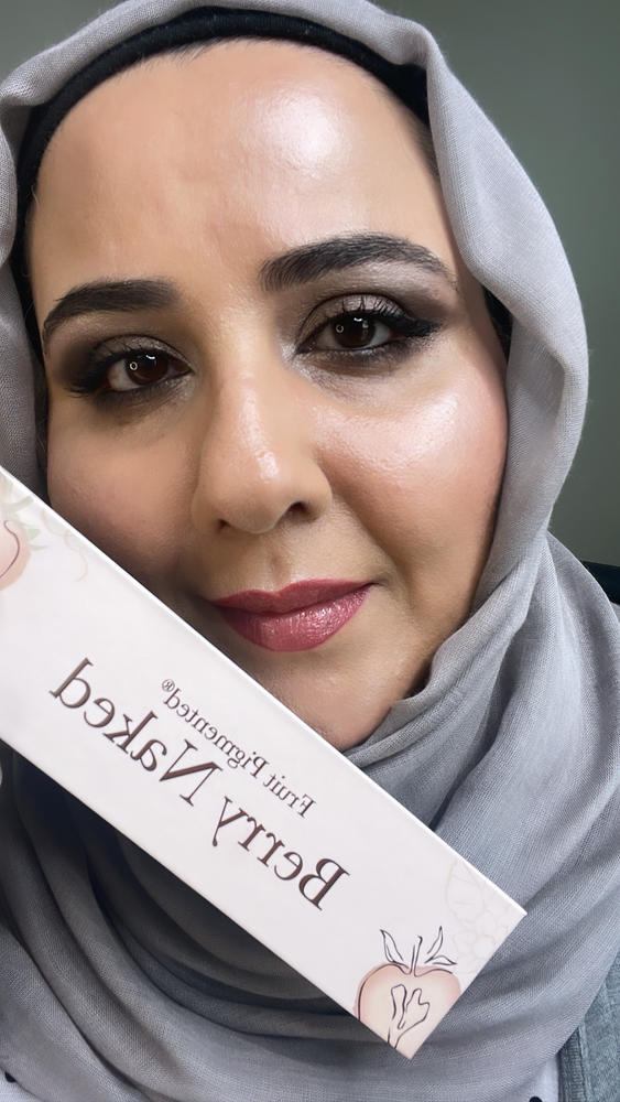 Fruit Pigmented® Berry Naked Palette - Customer Photo From Umber Sulaiman